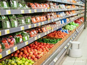 В России зафиксировано падение цен на ряд продовольственных товаров
