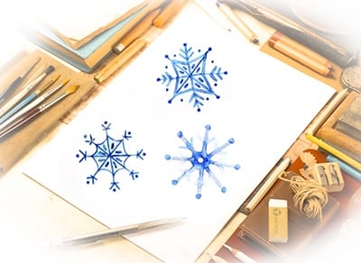 Снежинки карандашом и красками