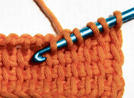 Тунисское вязание крючком: пледы, подушки, покрывала. Схемы из остатков пряжи