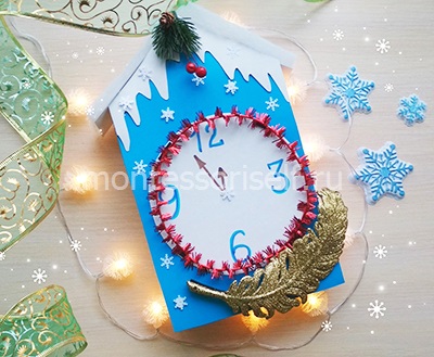 Новогодние часы со снегом из коробки и бумаги
