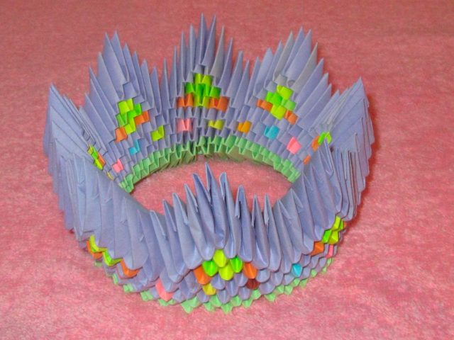 Модульное оригами, сборка короны