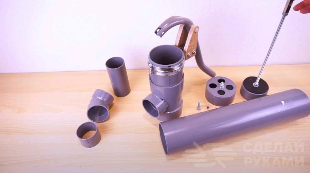 Дачные самоделки: ручной насос для воды из пластиковых труб