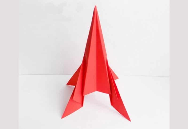 Ракета-оригами ко Дню космонавтики